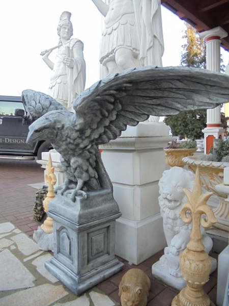 Adler Statuen, Steinfiguren, Skulpturen, Gartendekoration