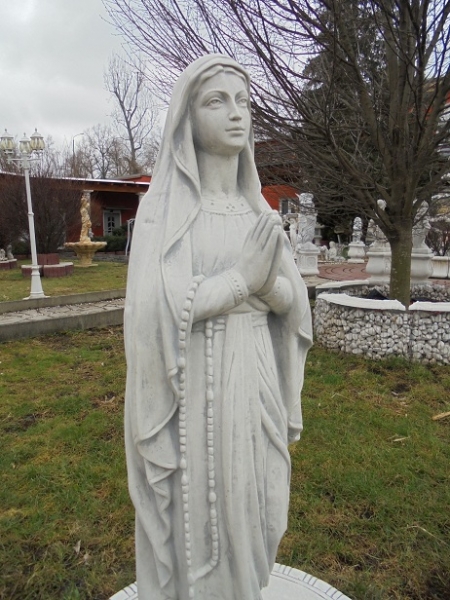 Maria, Gartenfiguren, Steinfiguren, Statuen, Skulpturen, Gartendekoration