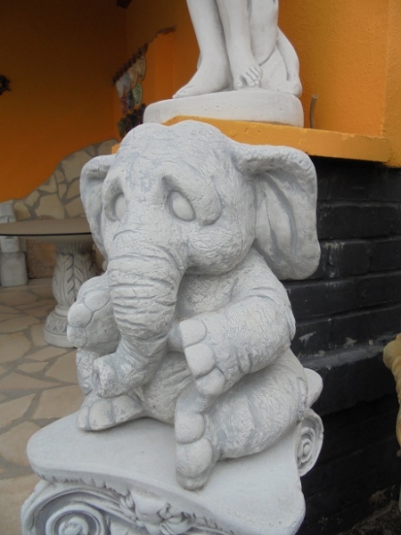 Steinfiguren, Gartenfiguren, Skulpturen, Statuen