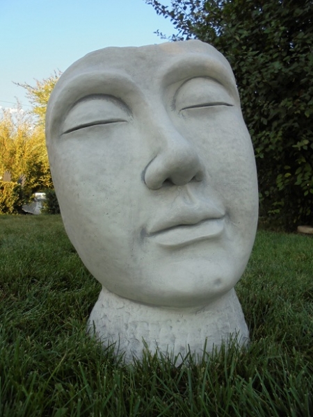 Statue Maske, Steinfigur, Skulptur, Gartendekoration