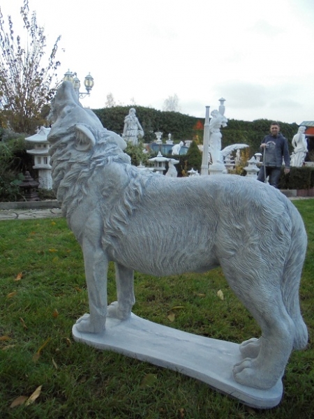 Wolf, Gartenfiguren, Steinfiguren, Statuen, Skulpturen, Gartendekoration