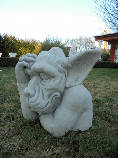 Gartenfiguren, Steinfiguren, Statuen, Skulpturen, Gartendekoration