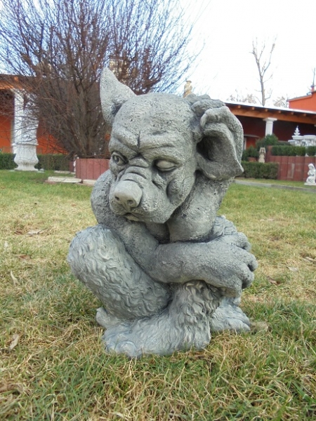 Gargoyle, Statuen, Steinfiguren, Skulpturen, Gartenfiguren