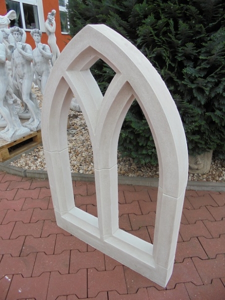 Fenster gothischen Bögen, Fassadenstuck, Stuck, Bauelement, Relief