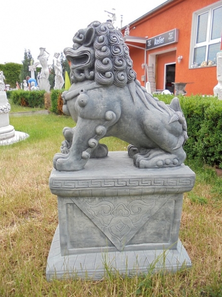 Fu Löwe, Statue, Steinfigur, Gartenfigur