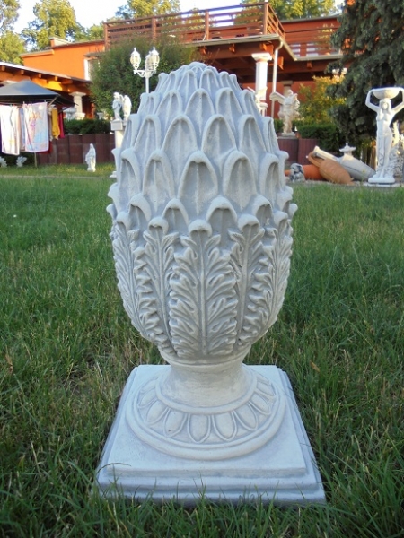 Pinienzapfen, Pfeilerschmuck, Obelisk, Pfeilerkappe, Gartendekoration