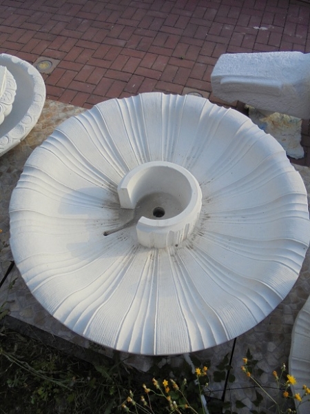 Steinbrunnen, Gartenbrunnen, Brunnen