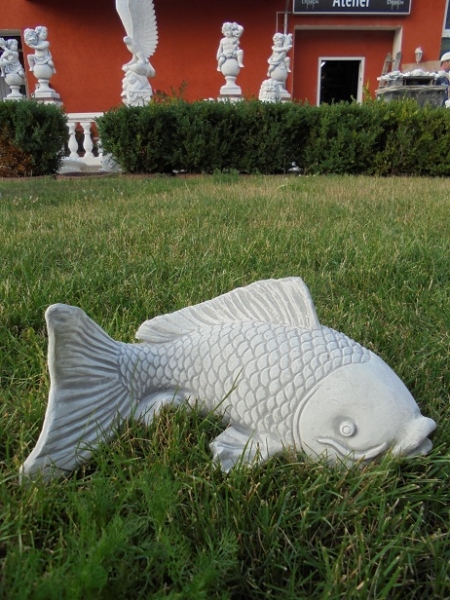 Koi Fisch Skulptur, Steinfigur