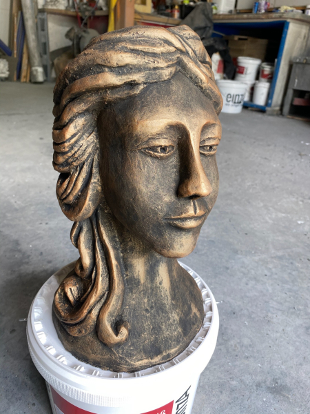 Steinfigur, Frauen Büste, bepflanzbare Gartendekoration, Steinguss, Frostsicher, Skulptur