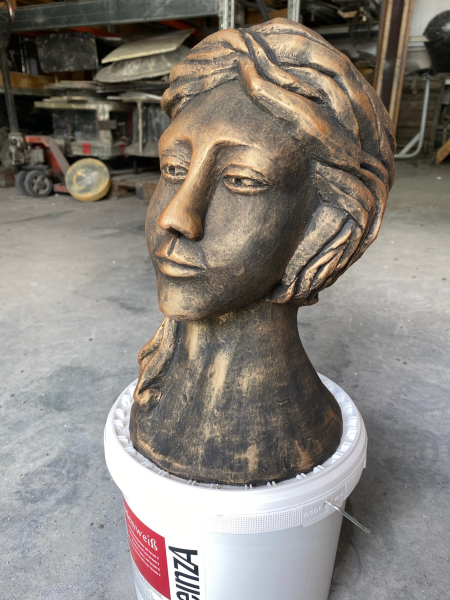 Steinfigur, Frauen Büste, bepflanzbare Gartendekoration, Steinguss, Frostsicher, Skulptur
