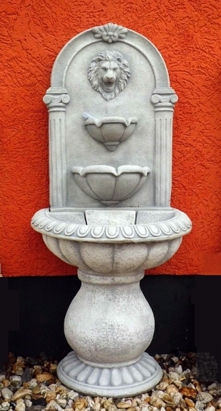 Brunnen, Wandbrunnen, Steinbrunnen