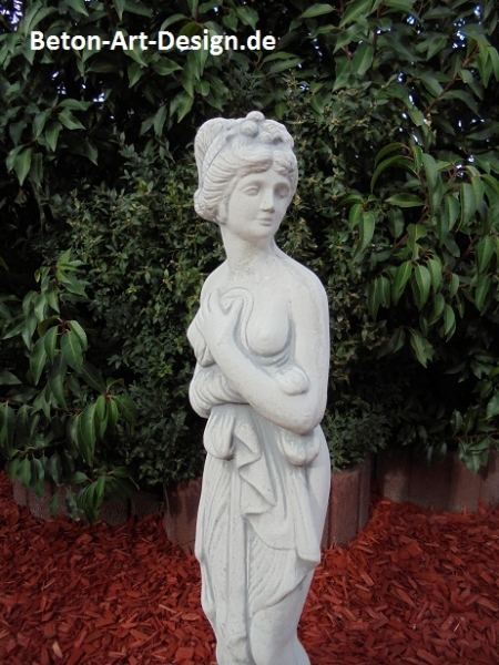 pretty garden statue "Woman with towel" 74 cm high