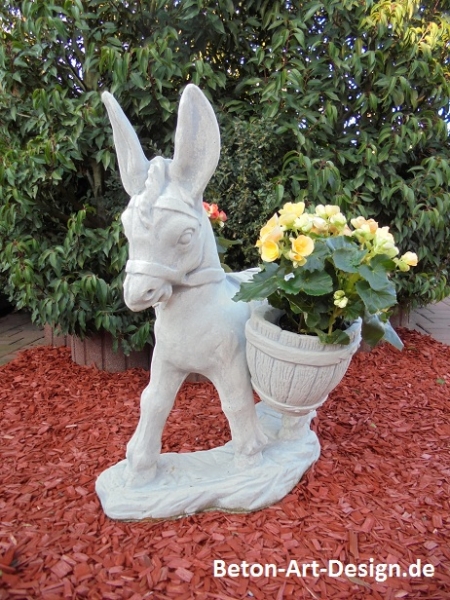Steinfiguren, Gartenfiguren, Skulpturen, Statuen