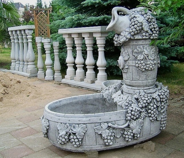 Exclusive wine fountain garden fountain