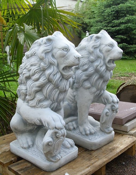 Löwenpaar, Steinfiguren, Torwächter, Gartenfiguren, Park & Gartendekoration, Löwen, Steinguss, Statuen