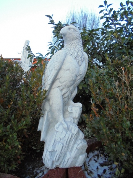 Adler Statuen, Steinfiguren, Skulpturen, Gartendekoration