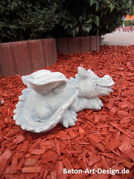 Drache, Skulptur, Steinfigur, Gartenfigur, Gartendekoration, Statue