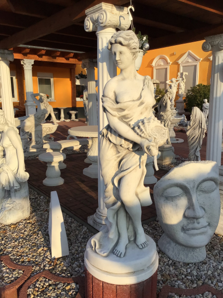 Steinfigur "Frau mit Muschel" H. 138 cm, Steinguss, Gartenfigur, Statue, Teichfigur, Frostsicher