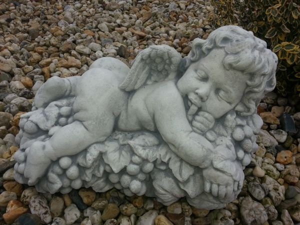 Angel figure garden decoration figure lying 41 cm length