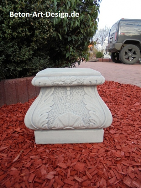 Säule, Sockel, Steinsäule, Figurensäule, Podest, Gartendekoration
