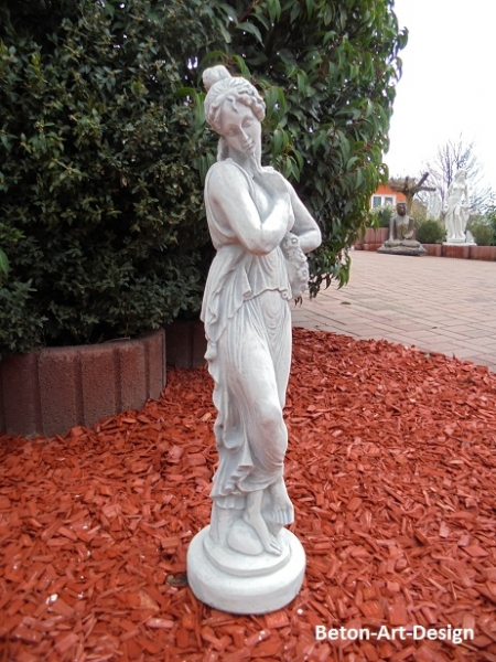 Gartenfiguren, Steinfiguren, Statuen, Skulpturen, Gartendekoration