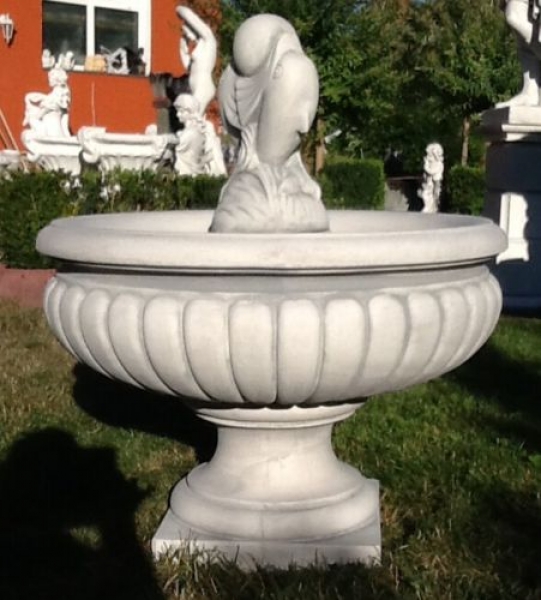 Steinbrunnen, Gartenbrunnen, Brunnen