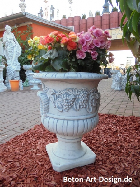 Pflanzschale, Gartenfiguren, Steinfiguren, Statuen, Skulpturen, Gartendekoration