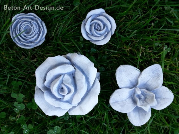 "Blumen Set" Tischdeko / Gartendekoration, 4 teilig, Skulpturen, Steinguss