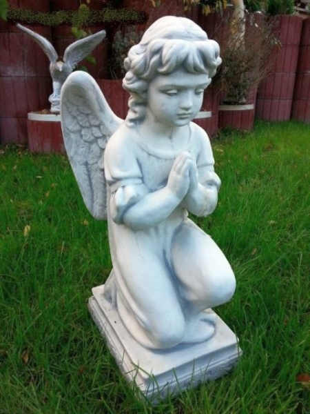 Grave character "Praying Angel" 60 cm tall angel