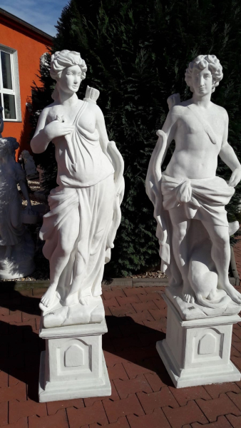 Set Jäger und Jägerin mit Sockel, Steinfiguren, Steinguss, Park & Gartendekoration