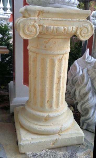 Säule, Sockel, Steinsäule, Figurensäule, Podest, Gartendekoration