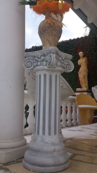 Säule, Sockel, Steinsäule, Figurensäule, Podest, Gartendekoration