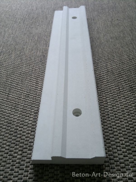 Fassadenstuck, Fensterumrahmung, Stuckleiste, Betonstuck