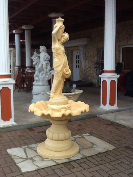Steinbrunnen, Gartenbrunnen, Brunnen