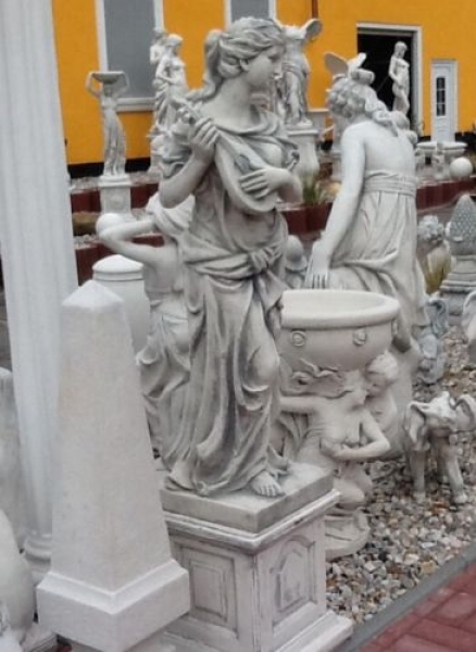 Gartenfiguren, Steinfiguren, Statuen, Skulpturen, Gartendekoration