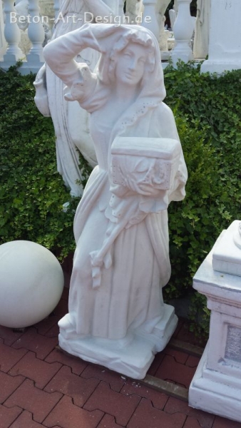 decorative large statue "noblewoman" 142 cm tall