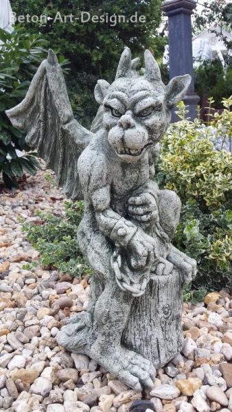 Gargoyle, Statuen, Steinfiguren, Skulpturen, Gartenfiguren