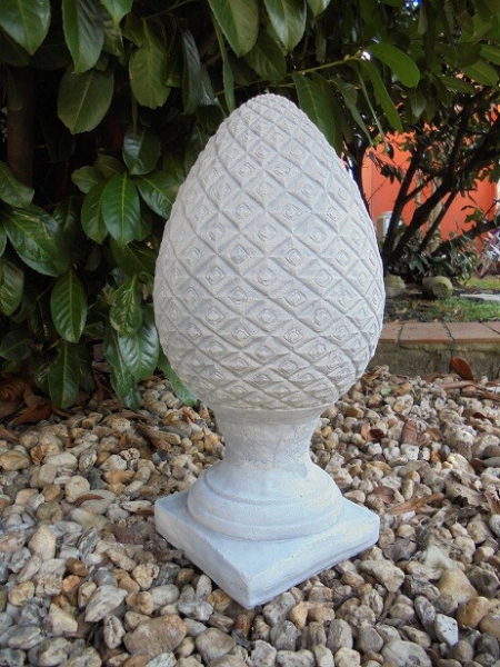 Pinienzapfen, Pfeilerspitze,  47 cm hoch, Pfeilerschmuck, Park & Gartendekoration, Steinguss
