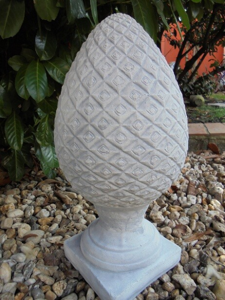Pinienzapfen, Pfeilerspitze,  47 cm hoch, Pfeilerschmuck, Park & Gartendekoration, Steinguss