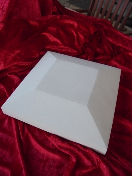 Pillar cover half pyramid 31 cm
