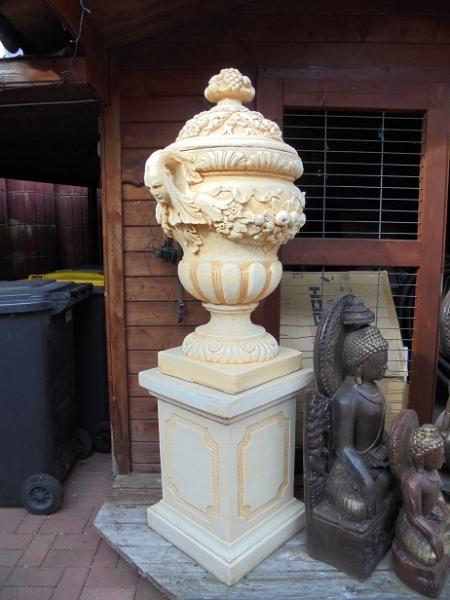 Steinfiguren Set, Gartenfiguren, Skulpturen, Statuen