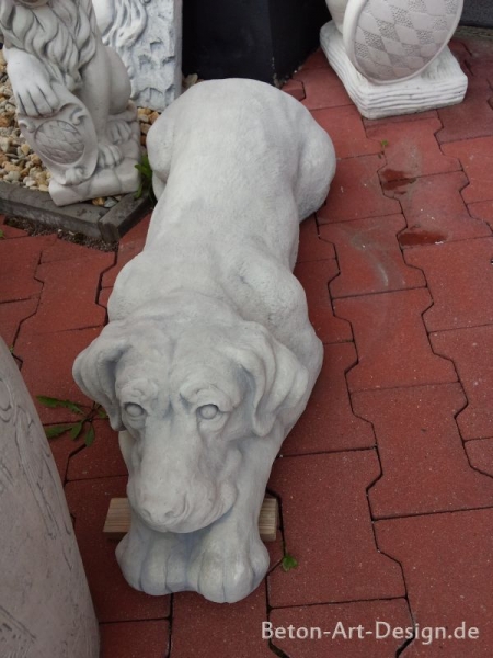 Hund, Gartenfiguren, Steinfiguren, Statuen, Skulpturen, Gartendekoration