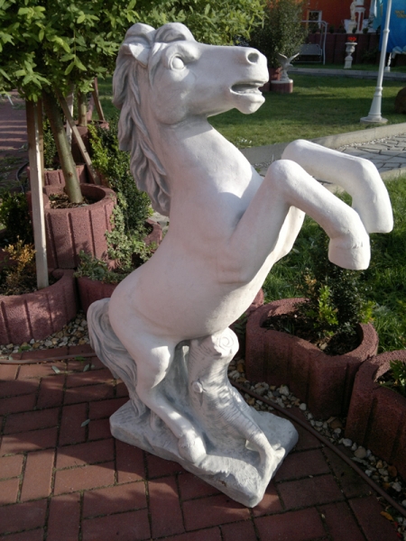 Pferd, Steinfiguren, Gartenfiguren, Skulpturen, Statuen