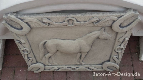 Pferd, Steinfiguren, Gartenfiguren, Skulpturen, Statuen