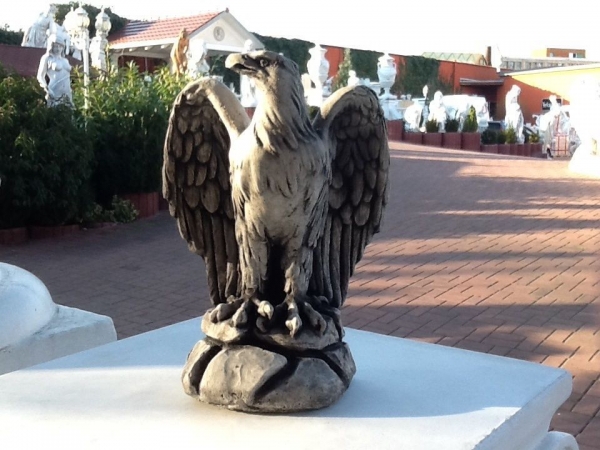 Gartenfiguren, Steinfiguren, Statuen, Skulpturen, Gartendekoration