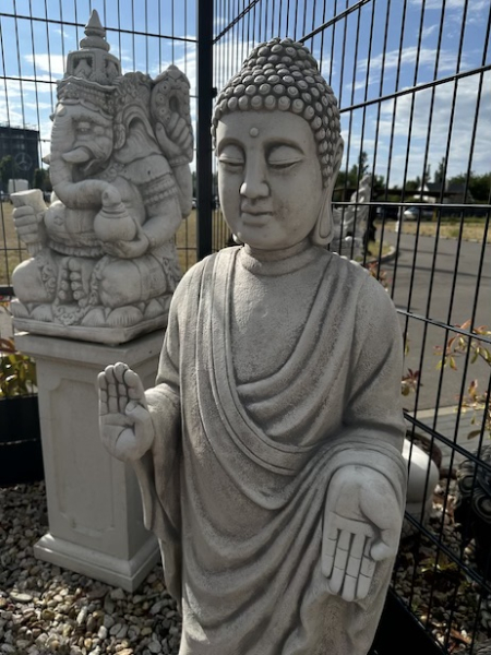 Stehender Buddha, Buddhafigur, Gartenfigur