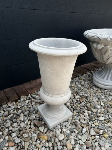 Schlichte Pflanzamphore, Pflanzvase