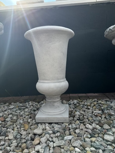 Schlichte Pflanzamphore, Pflanzvase