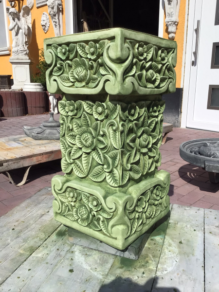 Betonsäule, Steinsockel, Steinguss, Frostsicher