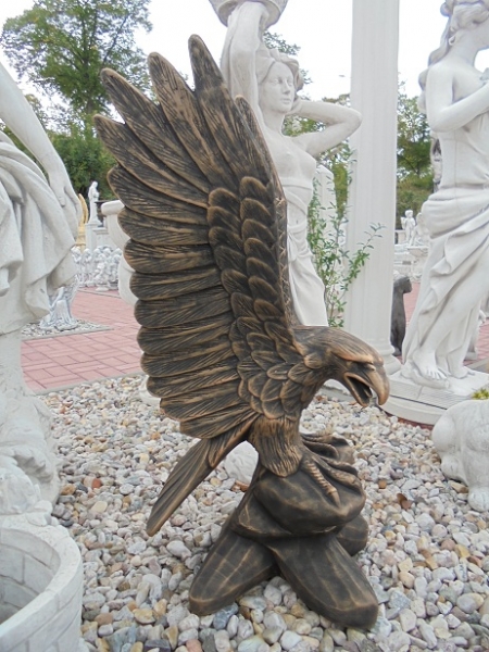 Adler, Steinfiguren, Gartenfiguren, Skulpturen, Statuen